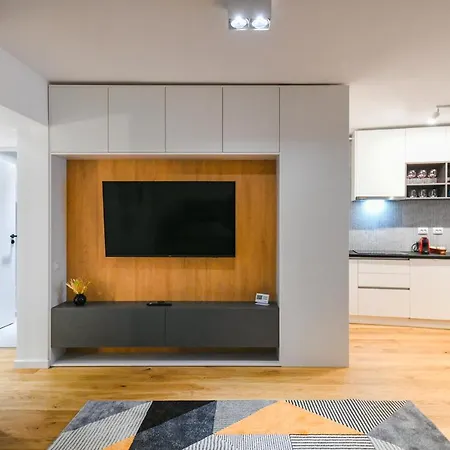 Charming 2 Bedroom Cluj-Napoca