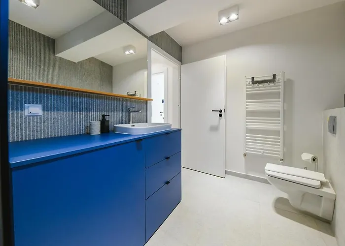 Apartmán Charming 2 Bedroom *